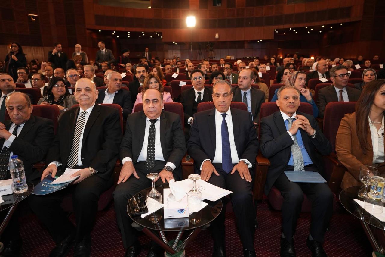 مشاركة مؤسسة الأهرام العريقة يوم السبت الموافق 17 يناير 2026 برعاية وتنظيم مؤتمر الأهرام السنوي الأول حول السياسة الخارجية بعنوان: السياسة الخارجية المصرية .. حصاد عام 2025 